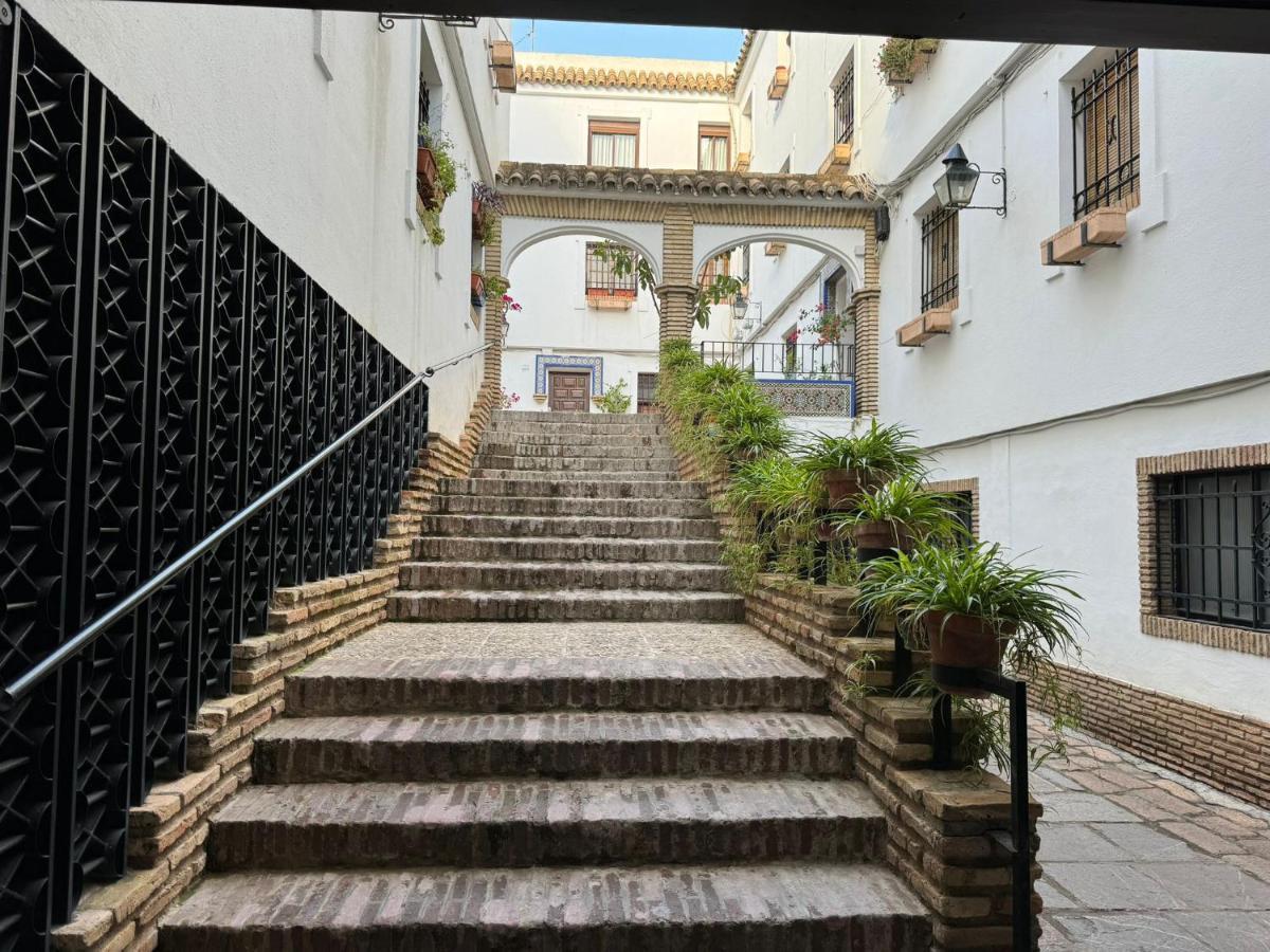 Apartamento Buen Pastor Con Parking Gratuito Cordoue Extérieur photo