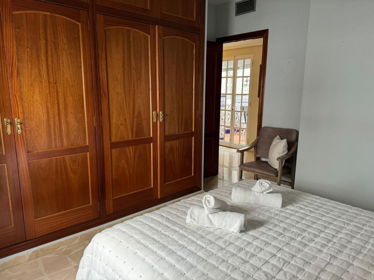 Apartamento Buen Pastor Con Parking Gratuito Cordoue Extérieur photo